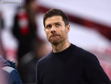 姆巴佩爆发!传射建功+4轮4球,皇马4连胜登顶西甲,甩开巴萨5分