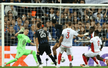 法甲劲旅欧冠崩盘吞4弹!巴萨旧将破门是唯一安慰?