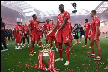 1.45亿镑!利物浦青训大甩卖暗藏玄机,22岁天才转投法甲引爆夏窗终极悬念