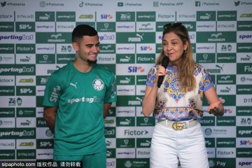 佩佩荣耀归来:西甲8月最佳球员背后的辛勤付出与战术影响