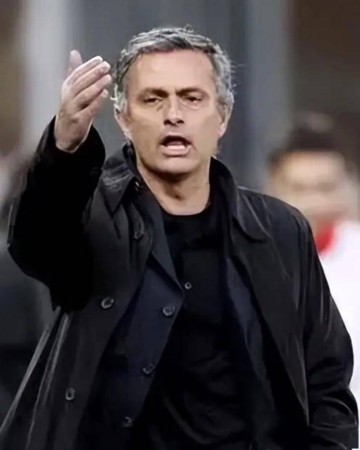 穆帅重返伯纳乌?皇马换帅风波背后的野心与博弈