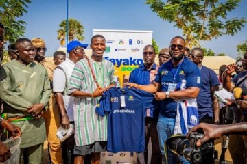 太阳报:热刺球星帕佩-萨尔花费数千英镑为家乡村庄支付电费