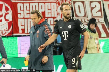 科瓦奇:多特蒙德应该更早锁定胜局,但今年德甲4胜1平让我高兴