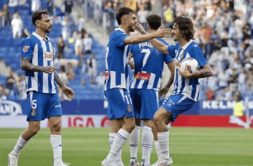 西甲保级战意VS欧战野心:巴伦西亚主场死磕西班牙人