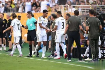 世俱杯四强出炉：姆巴佩破门将战旧主巴黎，德甲双雄告别