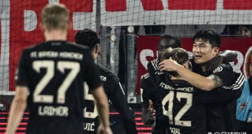 一场3-1逆转,孔帕尼书写历史,缔造德甲新传奇,冠军悬念几乎消散