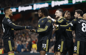 比赛日:曼联连斩曼城阿森纳进前四 绣花红魔KO糙哥枪手