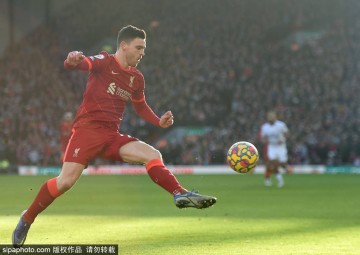 计划有变!热刺考虑在冬窗引进罗伯逊 利物浦愿意放人