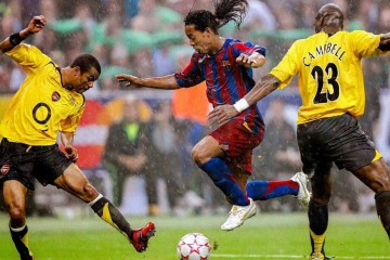 周日013意甲：卡利亚里VS罗马，罗马：客场刷分？卡利亚里：偏要搅局