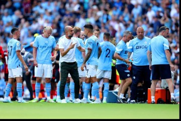 2000万镑闪电劫!升班马突袭曼城天才,瓜帅忍痛割爱暗藏玄机?