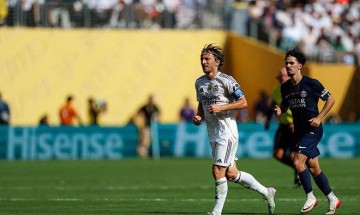 比赛态度存在问题，防线承受巨大压力，皇马0-4不敌巴黎，无缘世俱杯决赛