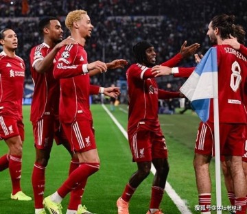 13场不败!欧洲五大联赛独一份,但是困扰利物浦的问题仍然没解决