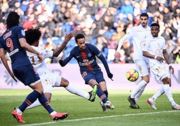 法甲中游卡位战!朗斯主场冲欧战,巴黎 FC 客场保排名