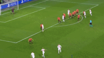 4-0！莱比锡晋级欧冠16强！2连败后4连胜锁小组第2，德甲4队出线