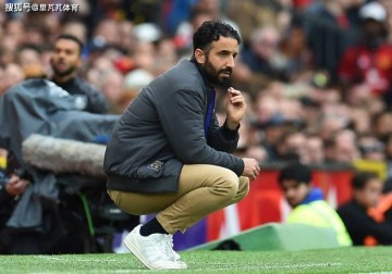 一日英超动向:利物浦走回老路终于赢球,阿森纳连胜优势太大