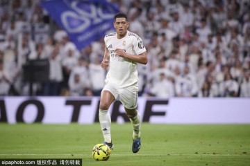 皇马欧冠迎战摩纳哥!姆巴佩领衔出战,伤病潮考验两队实力