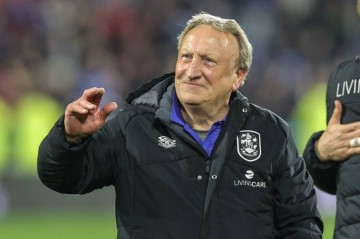 沃诺克:卡迪夫城19年因切尔西的越位进球降级,我到死都会记得