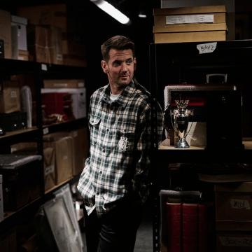 曼联四十老臣将续约！拉爵看重其一优势，创纪录比肩吉格斯范德萨