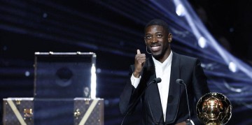 无缘最年轻纪录!亚马尔金球奖败北太可惜,还有两次机会挑战大罗