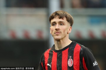 米兰不放弃科斯蒂奇!报价与游击队谈判背后的秘密