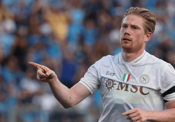 一场2-0让孔蒂取得开门红,德布劳内破门,收获意甲处子球