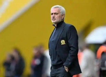 震惊!10亿身价遭血洗,穆帅20天后能再灭皇马吗?