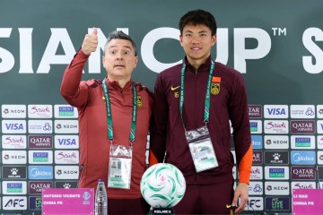 体坛联播|U23国足今晚冲击亚洲杯四强,曼城签下格伊