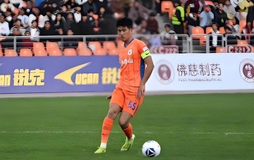 鲁能国脚新星正式签约德甲狼堡俱乐部!已身披新东家战袍亮相,值得期待