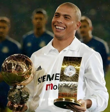 马特拉齐:罗纳尔多相当于梅西+C罗,中国球迷:不服1冠军+2金靴