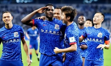 塞超豪门外援中卫确认加盟申花,蒋圣龙赴德甲多特留洋传闻遭俱乐部辟谣