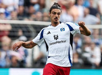 后防告急!北京国安欧冠中卫重伤报销,10万欧买来德甲临时工