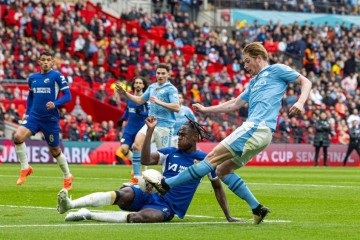 回顾:感谢抽象的雅克松!足总杯疲惫曼城艰难淘汰蓝军,瓜帅目标双冠王