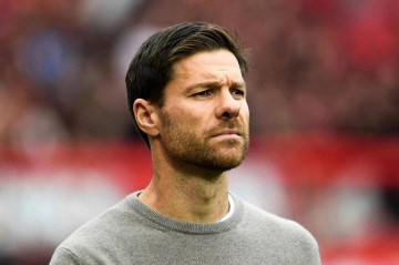 领跑德甲！勒沃库森这轮2比1战胜狼堡联赛至今不败！