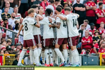 名宿：纽卡水晶宫都夺冠了 阿森纳本赛季必须赢得奖杯