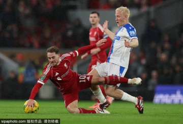 遭赛季三杀!联赛杯-萨尔双响 利物浦轮换阵容0-3水晶宫出局