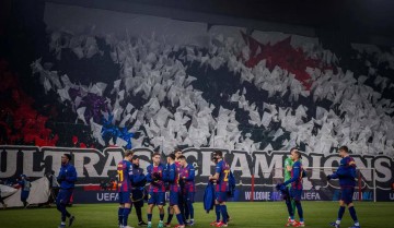 欧冠连胜在握!西甲冠军巴萨晋级希望大增,巨星费尔明-洛佩斯破门超越C罗