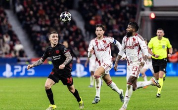 勒沃库森2-0总比分晋级欧冠16强 经历将帅更替后完成阶段目标