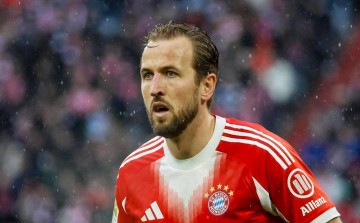 拜仁主场3-2逆转法兰克福,豪取德甲四连胜,凯恩两球助阵领跑积分榜