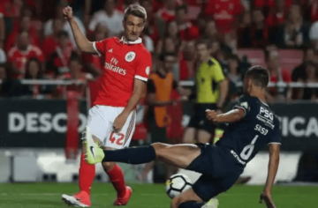 周三008欧冠:皇家马德里VS本菲卡 伯纳乌宿命对决,残阵防线VS反击奇兵