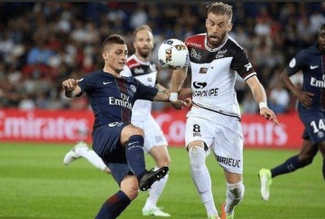 法甲保级与欧战的生死博弈:洛里昂人工草皮魔咒VS里昂残阵突围