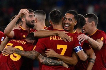 法甲保级生死混战:昂热主场迎战南特,悬崖边舞者对决客场困兽