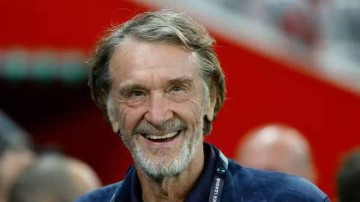 卡里克之后,曼联将 “世界最佳主帅” 列为头号目标!