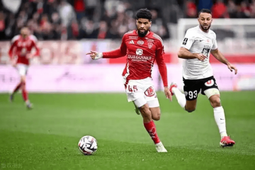 法甲卡位暗战!尼斯主场复仇心切,残阵布雷斯特客场“神经刀”能否续命?