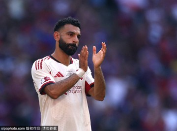 无缘新赛季首冠！利物浦两大王牌齐梦游 短板被狠狠揍