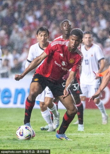 负债10亿镑,亏损过亿!曼联凭啥还是全球第二值钱俱乐部?