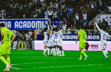 周日法甲对决:南特 VS 欧塞尔,中下游球队的生存较量