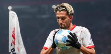 德甲名将坎普尔因家庭变故宣布退役,曾险些加盟国安引关注