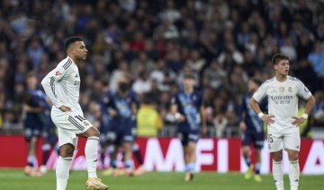 西甲0-2爆冷!姆巴佩吐饼+威尼修斯11场0球,下周欧冠拿什么打曼城?