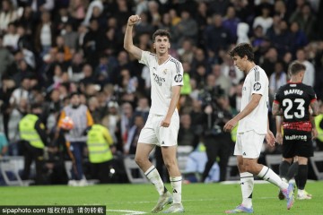 打脸旧主！从英冠下课到法甲最佳，罗塞尼奥的逆天改命之路！