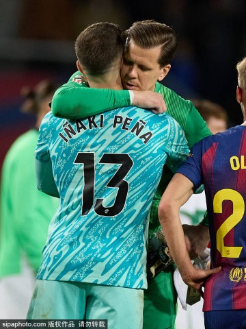 弗里克与阿隆索:西甲两大豪门背后的执教哲学